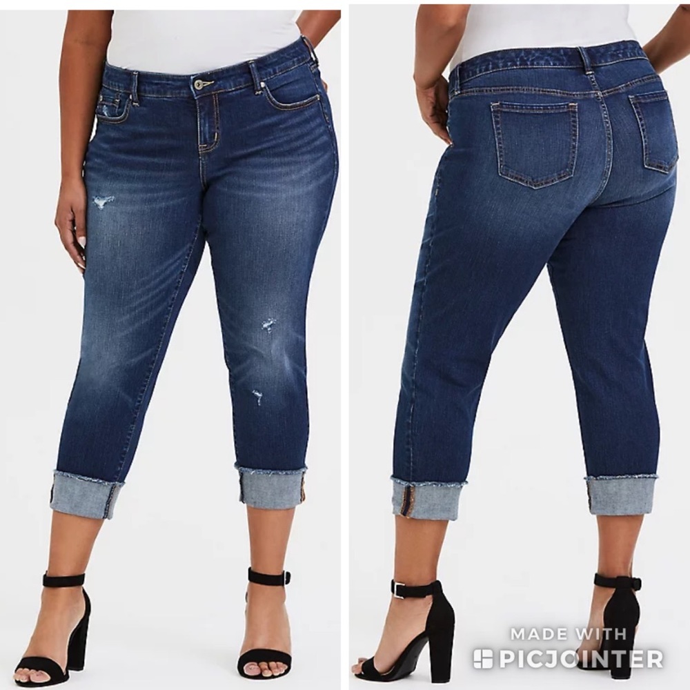 Torrid Crop Boyfriend Jeans Dark Wash Distressed